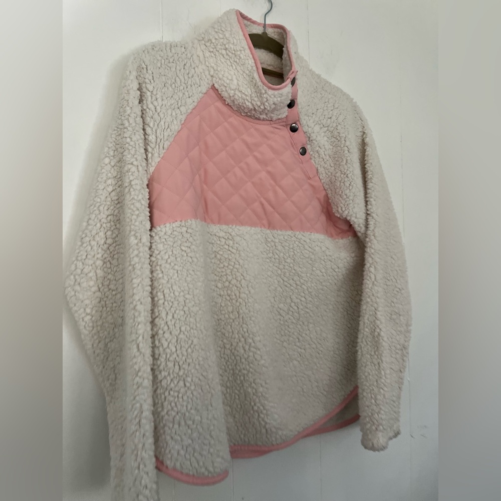 Abercrombie & Fitch Pink White Quilted Sherpa Pullover Size Medium - Picture 7 of 11